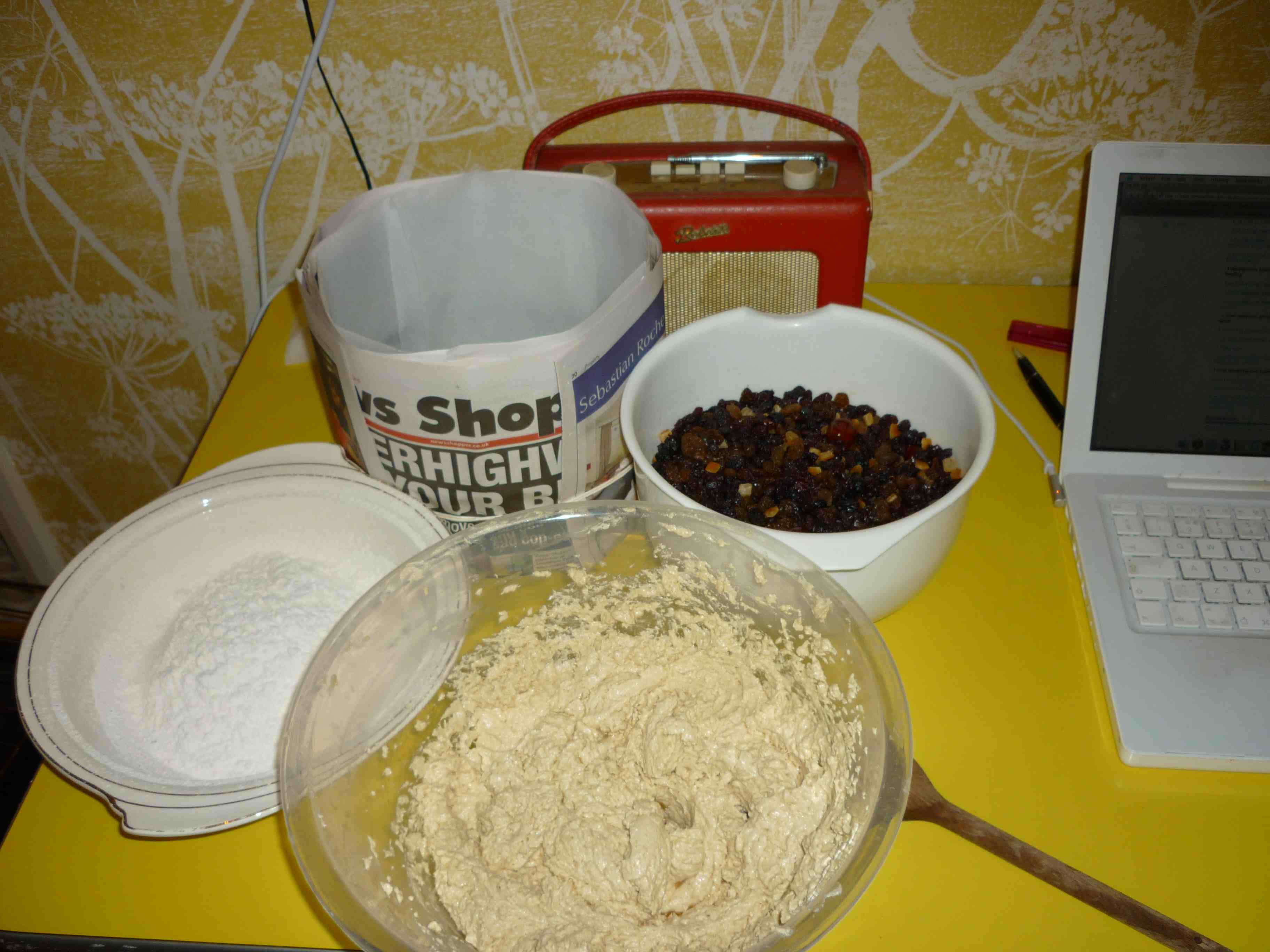Delia’s Christmas cake step-by-step | My Friend's House