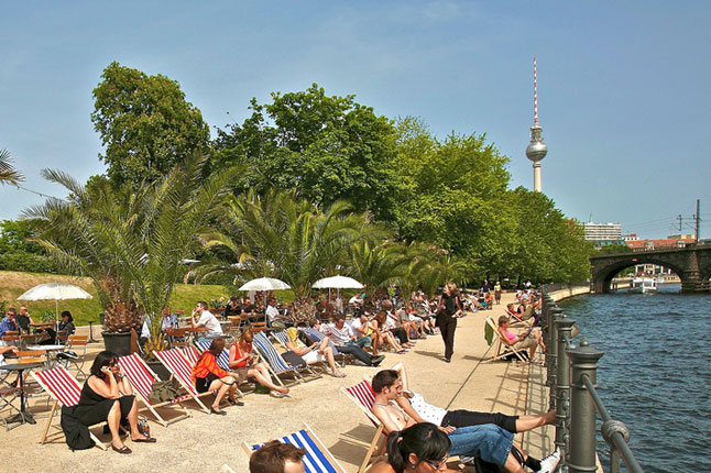 Berlin_Urban_Beaches_cnt_27jul10_PR