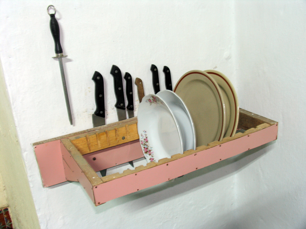 DIY plate rack