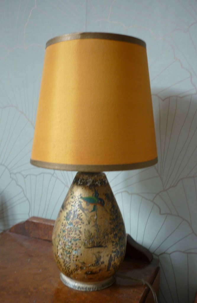 Antique bird lamp