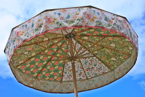 Vintage floral parasol | Sunbeam Jackie | My Friend's House