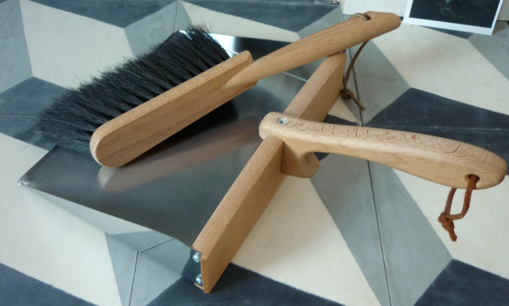 Wood steel dustpan brush