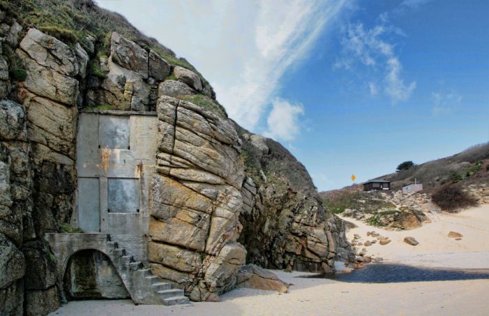 porthcurno-beach-house